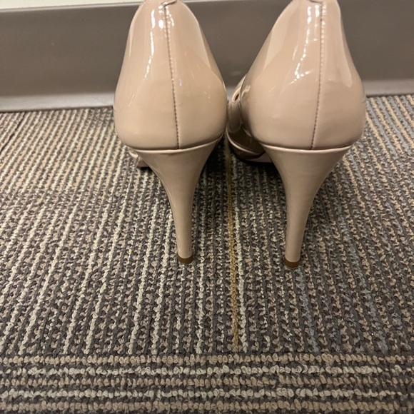 Nude Cole Haan Heels - Picture 6 of 9